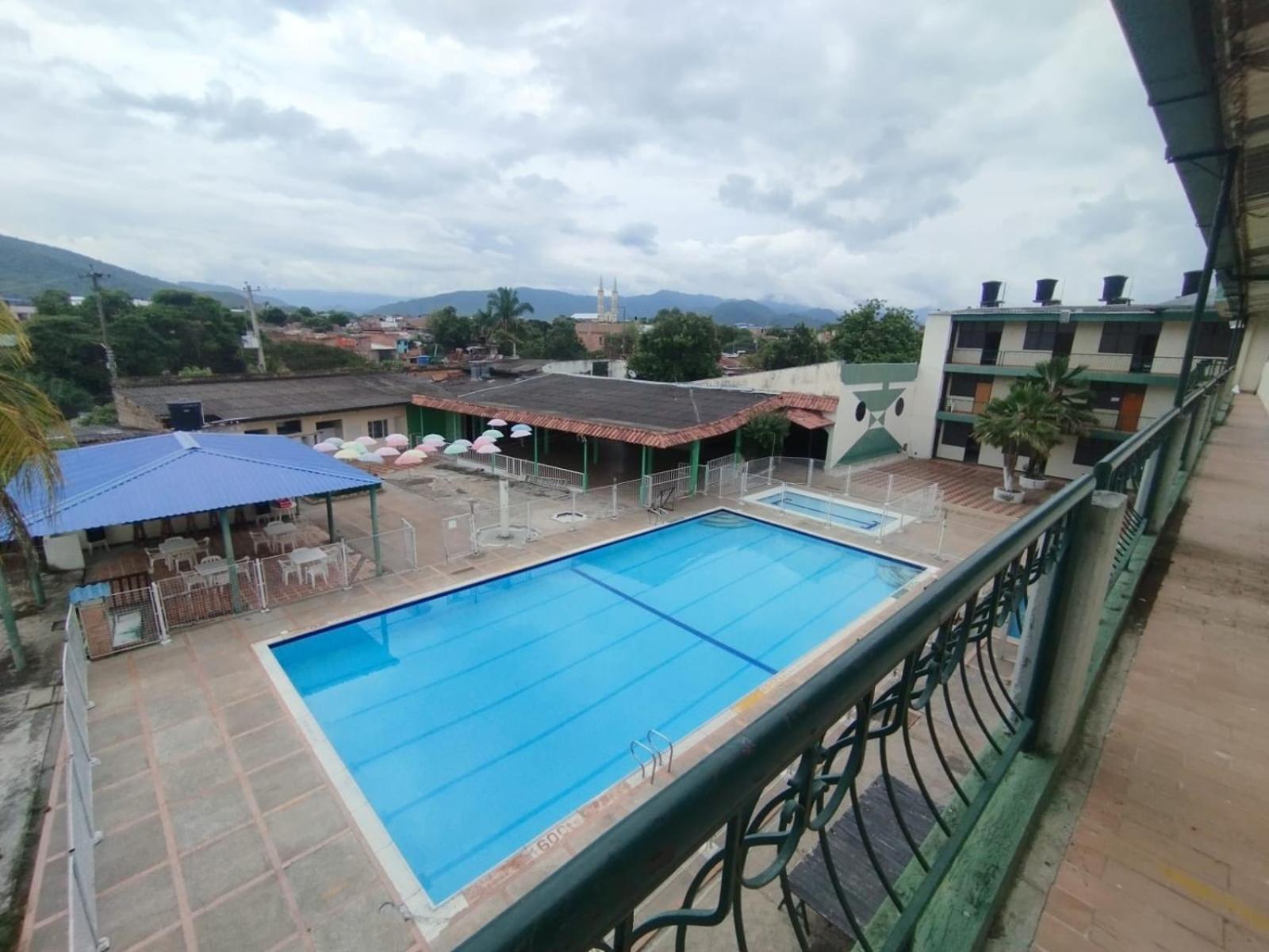 Club Vacacional Copen Hotel Tocaima Buitenkant foto